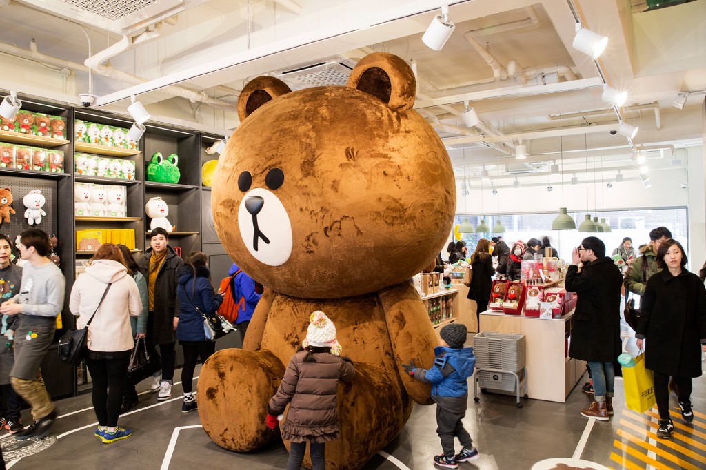 라인프렌즈 가로수길 매장-3