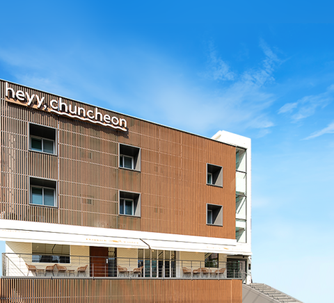 야놀자가 선보인 新 라이프스타일 호텔 '헤이, 춘천'