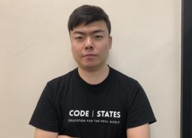 "무료로 코딩 교육 제공한다"