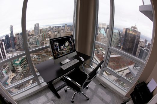 스마트워크, 스마트하게 죽도록 일하라?