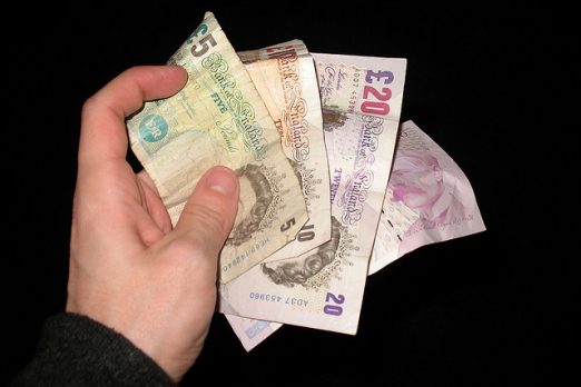 리워드 앱, 적립금 행방불명 사태 빈발