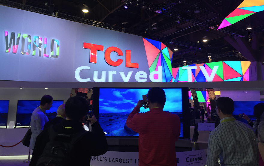 중국의 TV메이커 TCL의 부스도 2년전에 비교해 더욱 세련된 모습이었다.