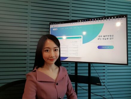 "전문 번역가의 업, 재정의 할 것"