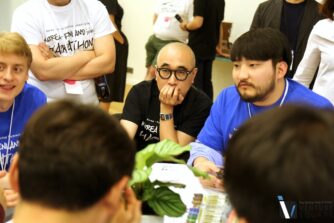 유니콘 스타트업 대표가 멘토로...한-핀 해커톤 현장