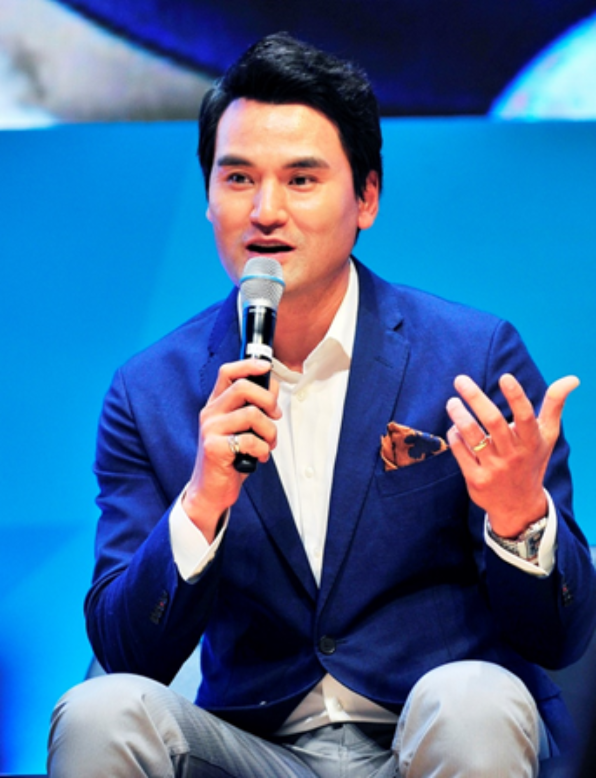 스타트업에 투자하는 테크셀러스터