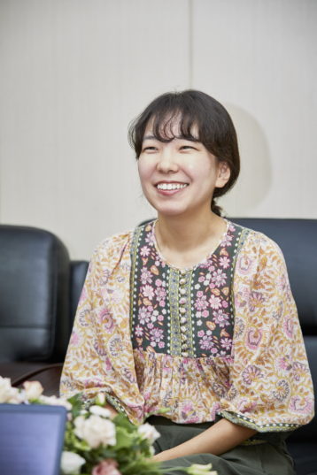 아프리카 케냐에서 일어난 일 "태양광 소 덕분에 학교가요"