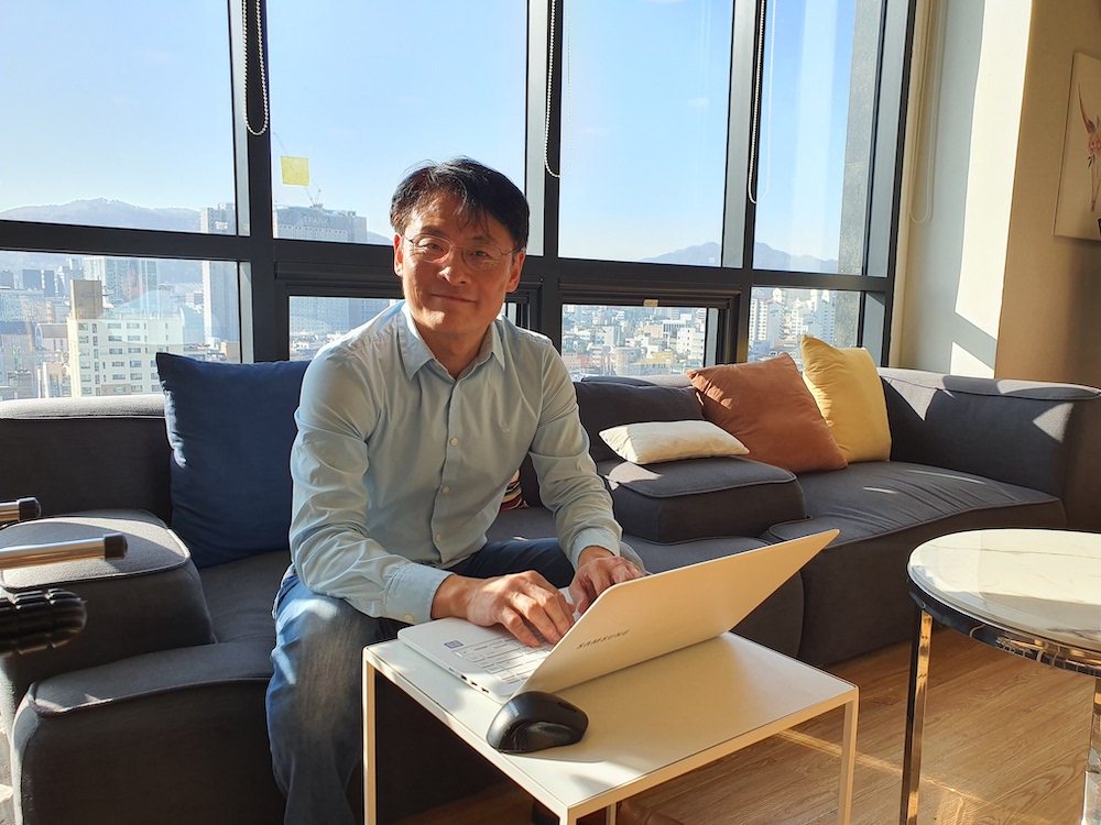 발굴하듯 찾던 공공문서, 한 곳에서 펼쳐본다 - 뉴스 썸네일 이미지