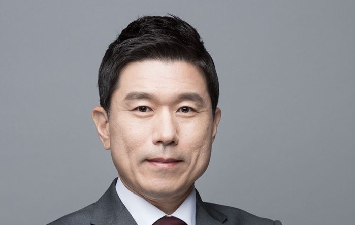 원유니버스, 블리자드코리아 대표 출신 전동진 글로벌 전략 고문 영입 - 뉴스 썸네일 이미지