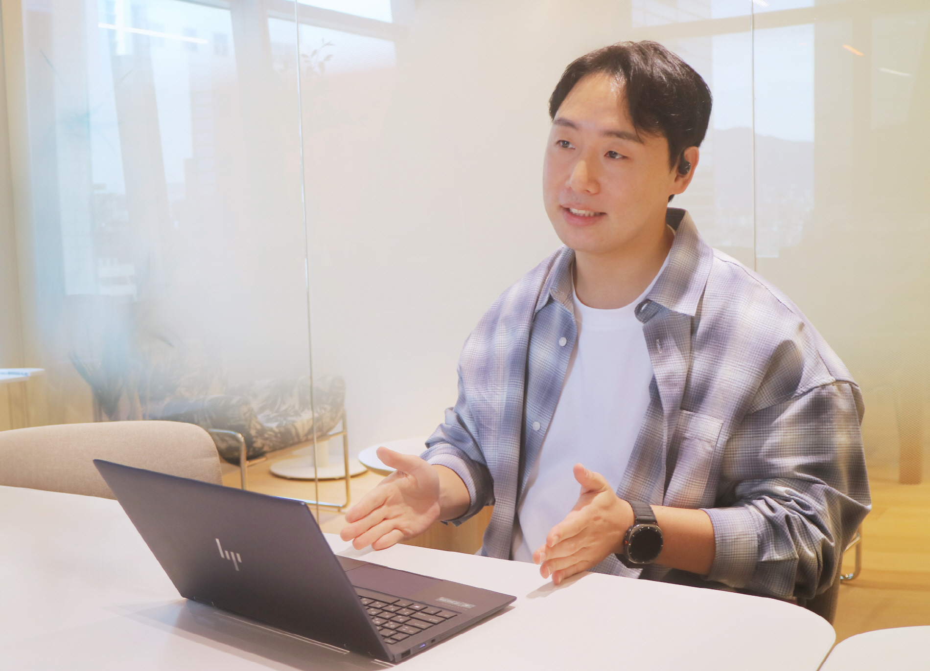 "감이 아닌 데이터로 일한다."...부스터스 김용호 COO에게 듣는 데이터... - 뉴스 썸네일 이미지